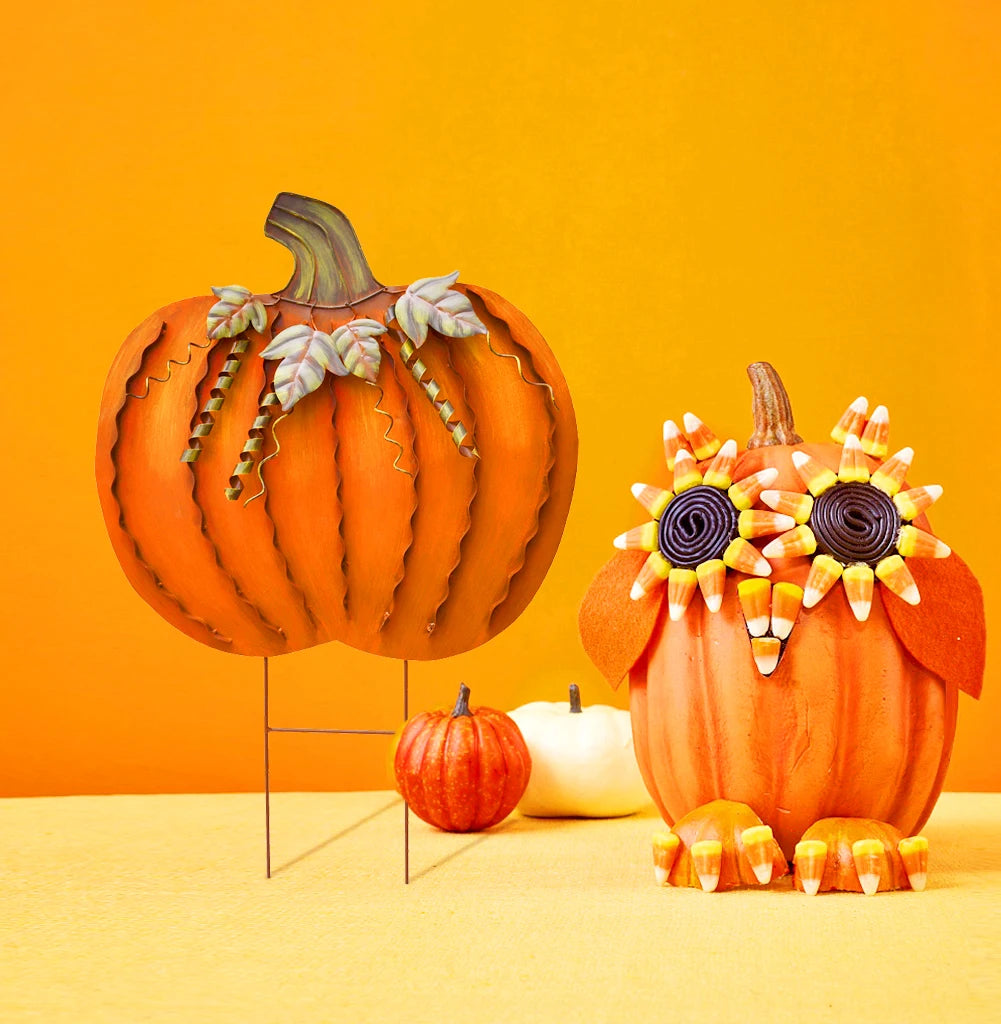 Metal Pumpkin Garden Stakes Set for Autumn Yard Decor